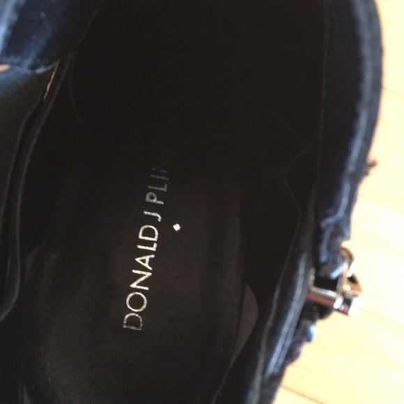 Donald Pliner black heeled boots 6.5 - Picture 7 of 10